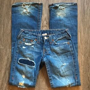 True Religion Destroyed Jeans with patches Sz 26